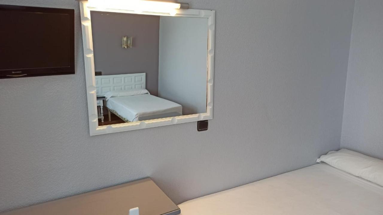 Triple Room,1020313660:JPEG