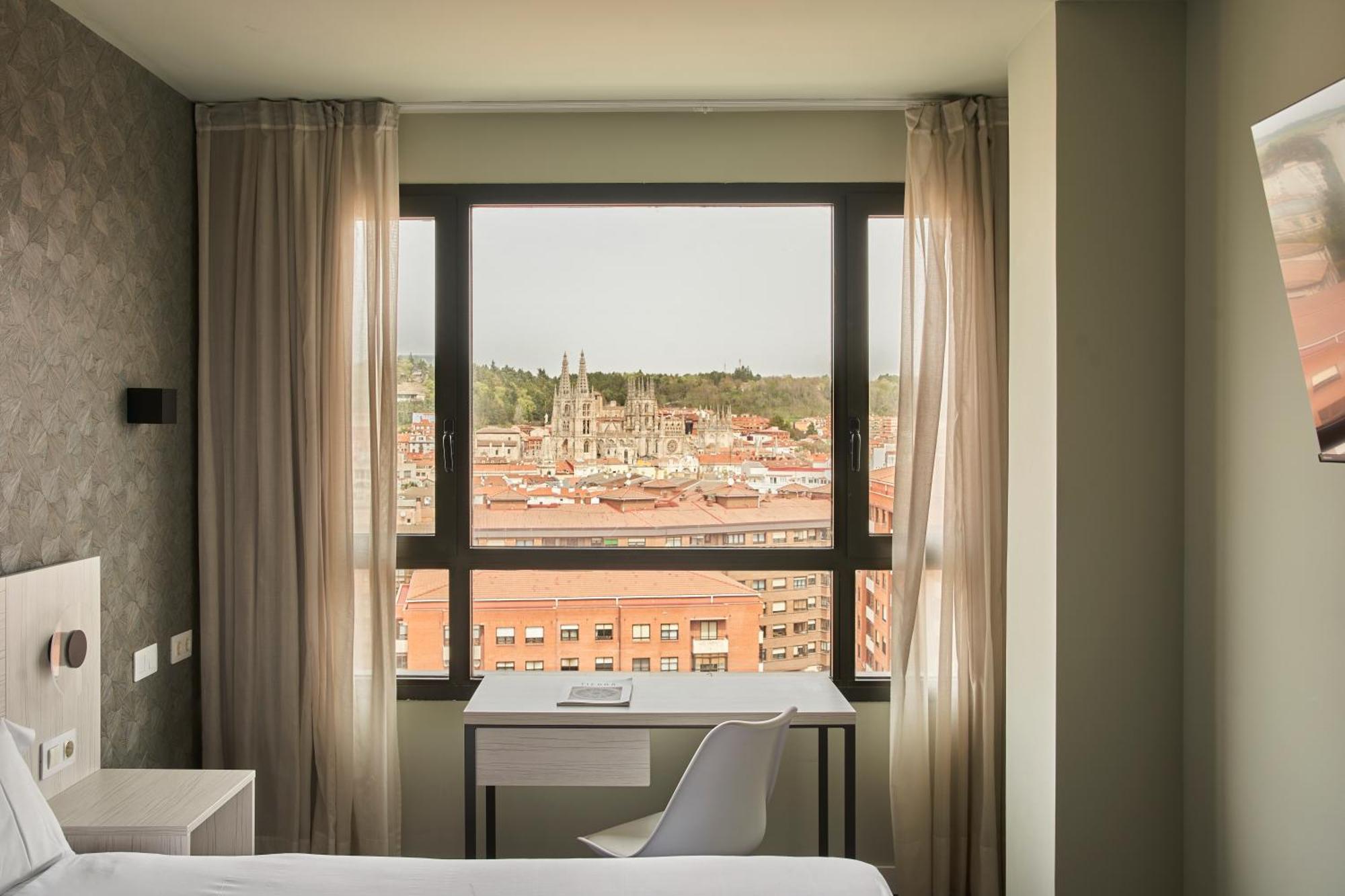 Twin Room with Terrace